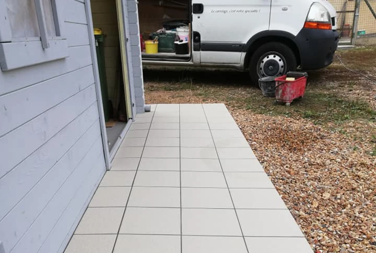 Barbet Sebastien Artisan Carreleur A Chahaignes Pres De Ruille Sur Loir Et De Monnaie Amenagement De Terrasses Pour Espaces Professionnels